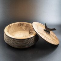 Boite en chêne et noyer - Pièce unique